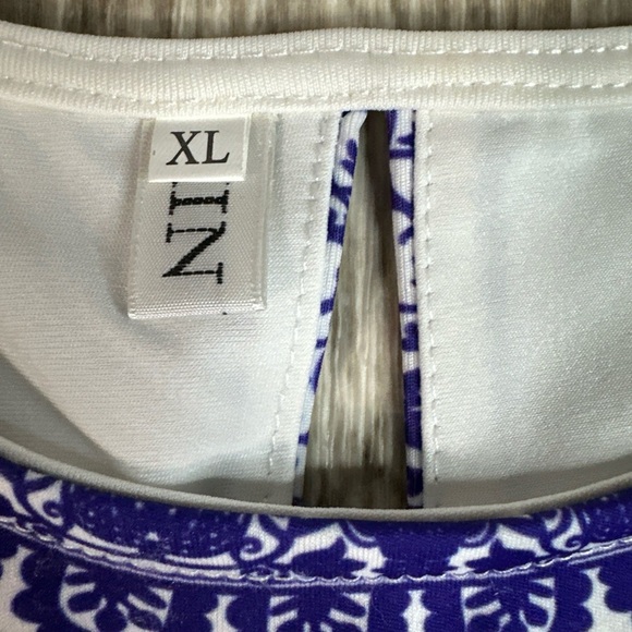 Xin XL Womens Shirt, White, Purple, Stretchy Material - Picture 4 of 5